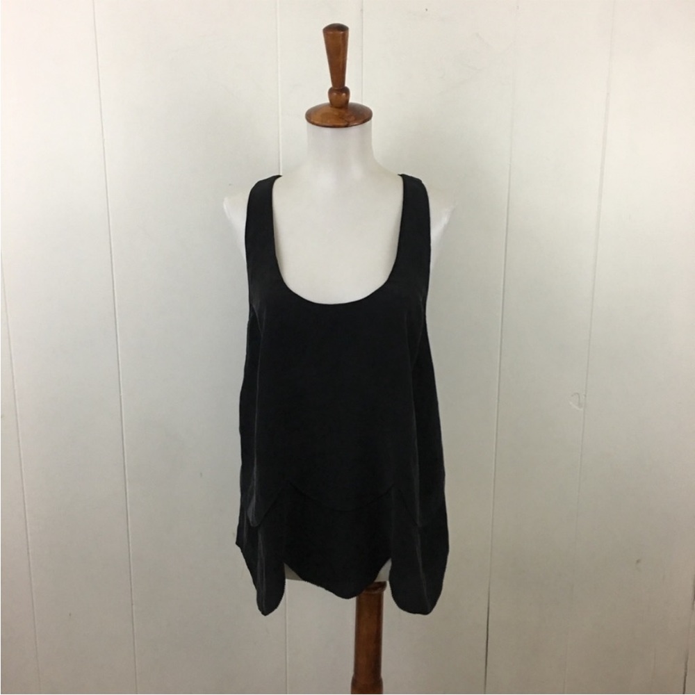 Joie Silk‎ Tiered Scalloped Hem Sleeveless Tank